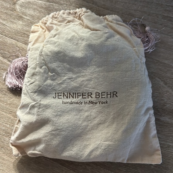 NWOT JENNIFER BEHR Amelia ruched silk-satin headband - Picture 2 of 6